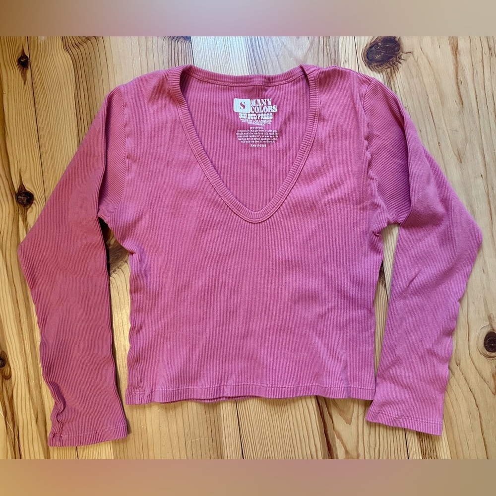 Big Bud Press V-neck - Small